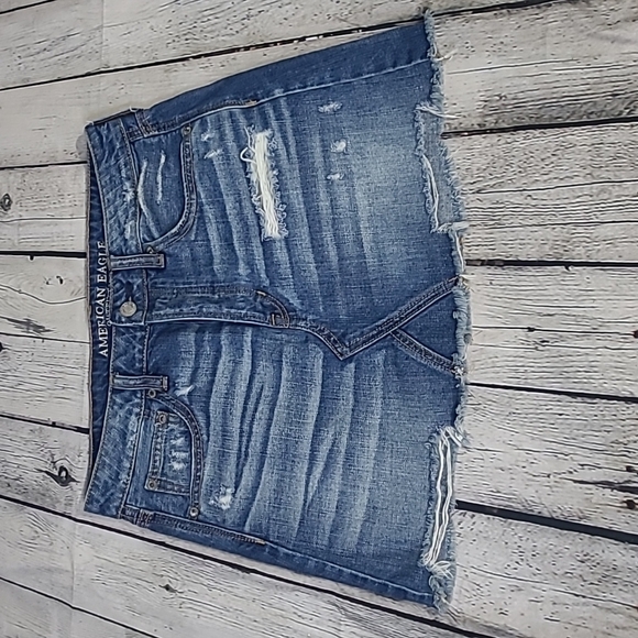American Eagle Hi-Rise Festival Mini Jean Skirt Distressed - Picture 1 of 9